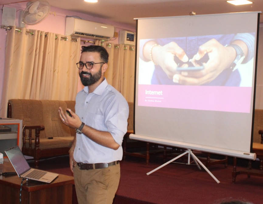 Sandip Dhakal, Software Developer and IT Faculty based in Sunwal, Nepal